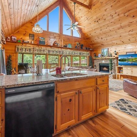 Hibernation Station Cabin Sevierville Extérieur photo