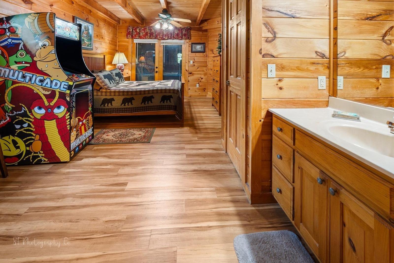 Hibernation Station Cabin Sevierville Extérieur photo
